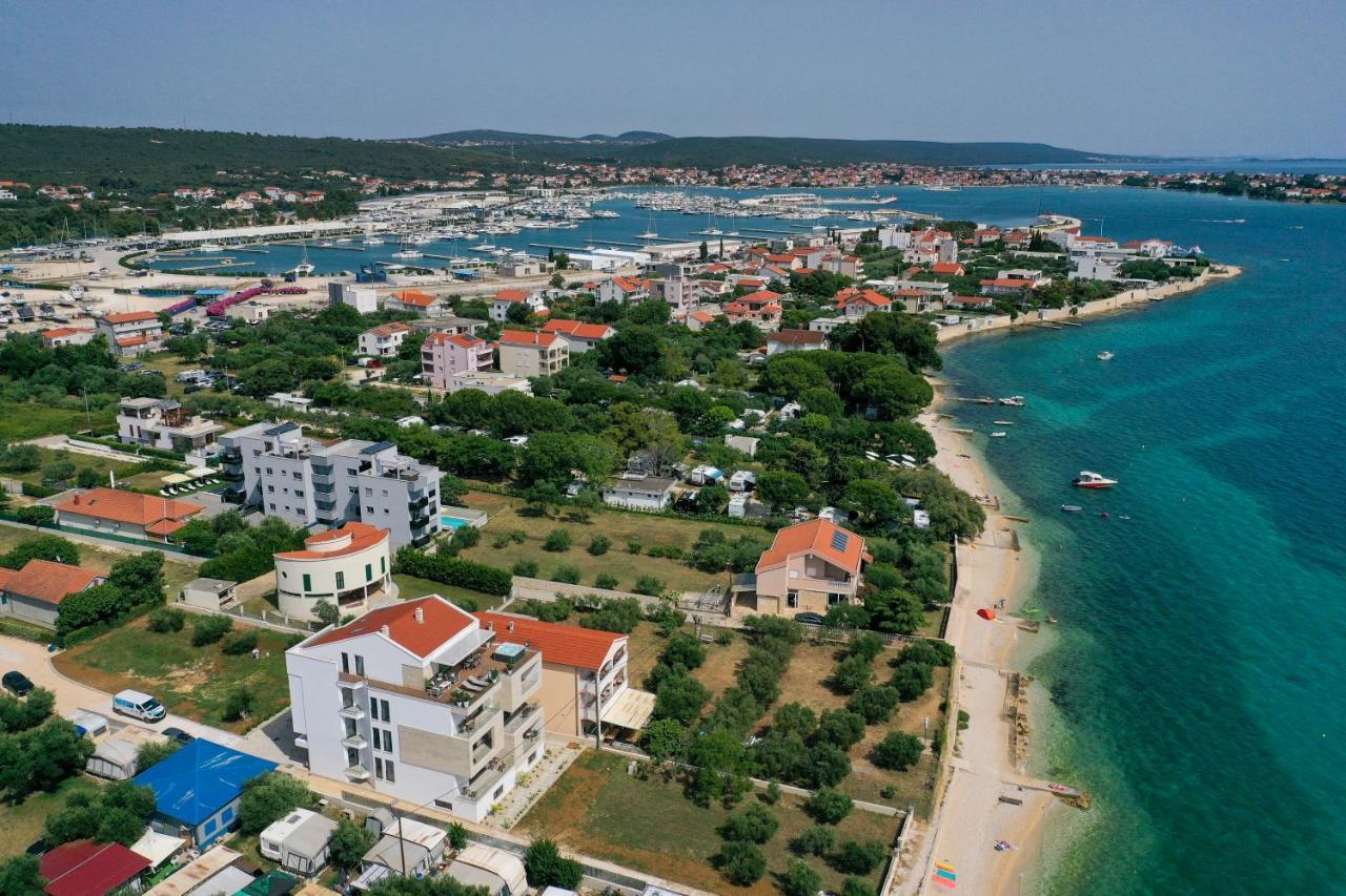 Dʻart Villa Бибинье Экстерьер фото